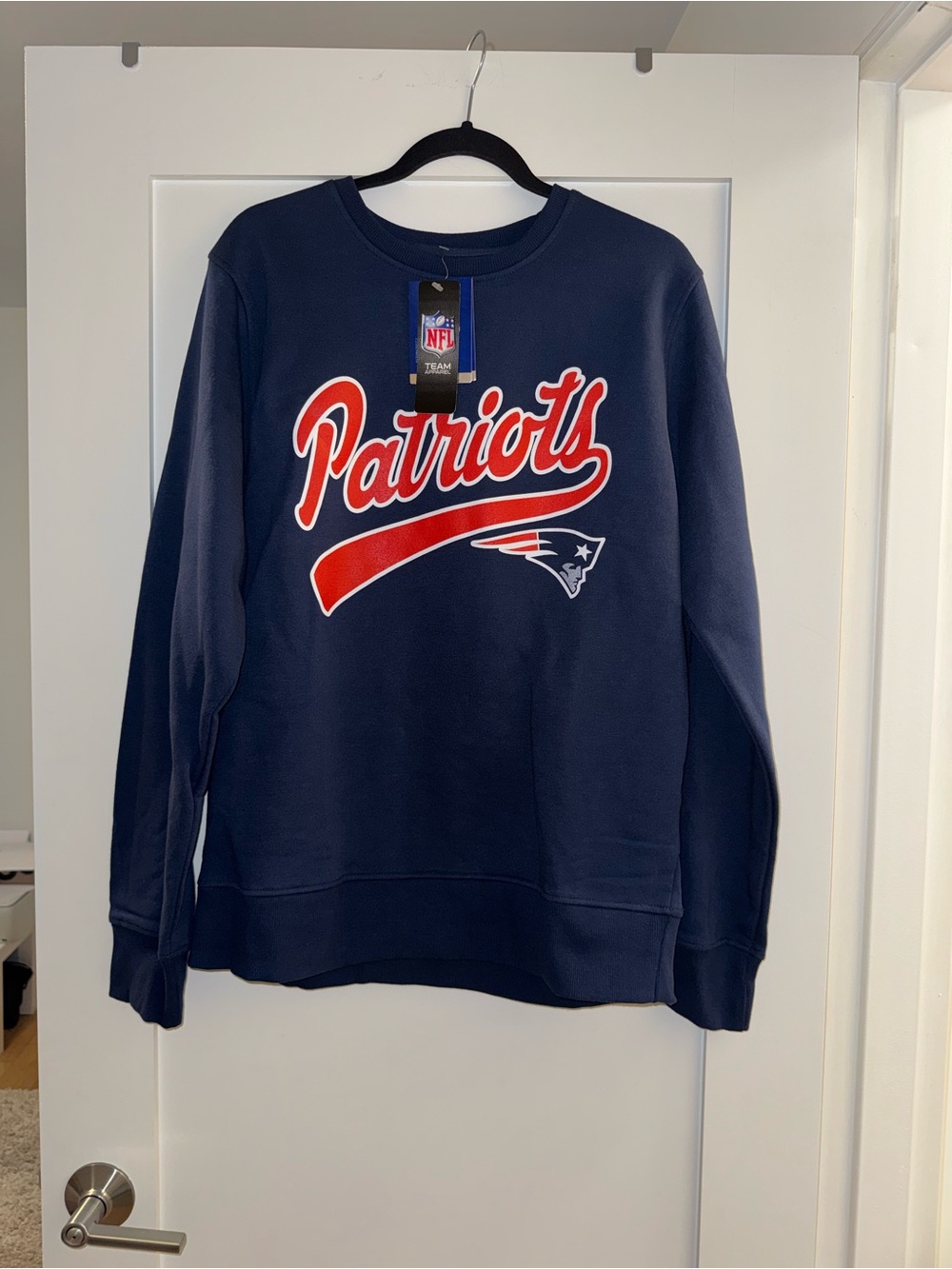 STARTER Navy Patriots Crewneck Sweatshirt with Red & White Script